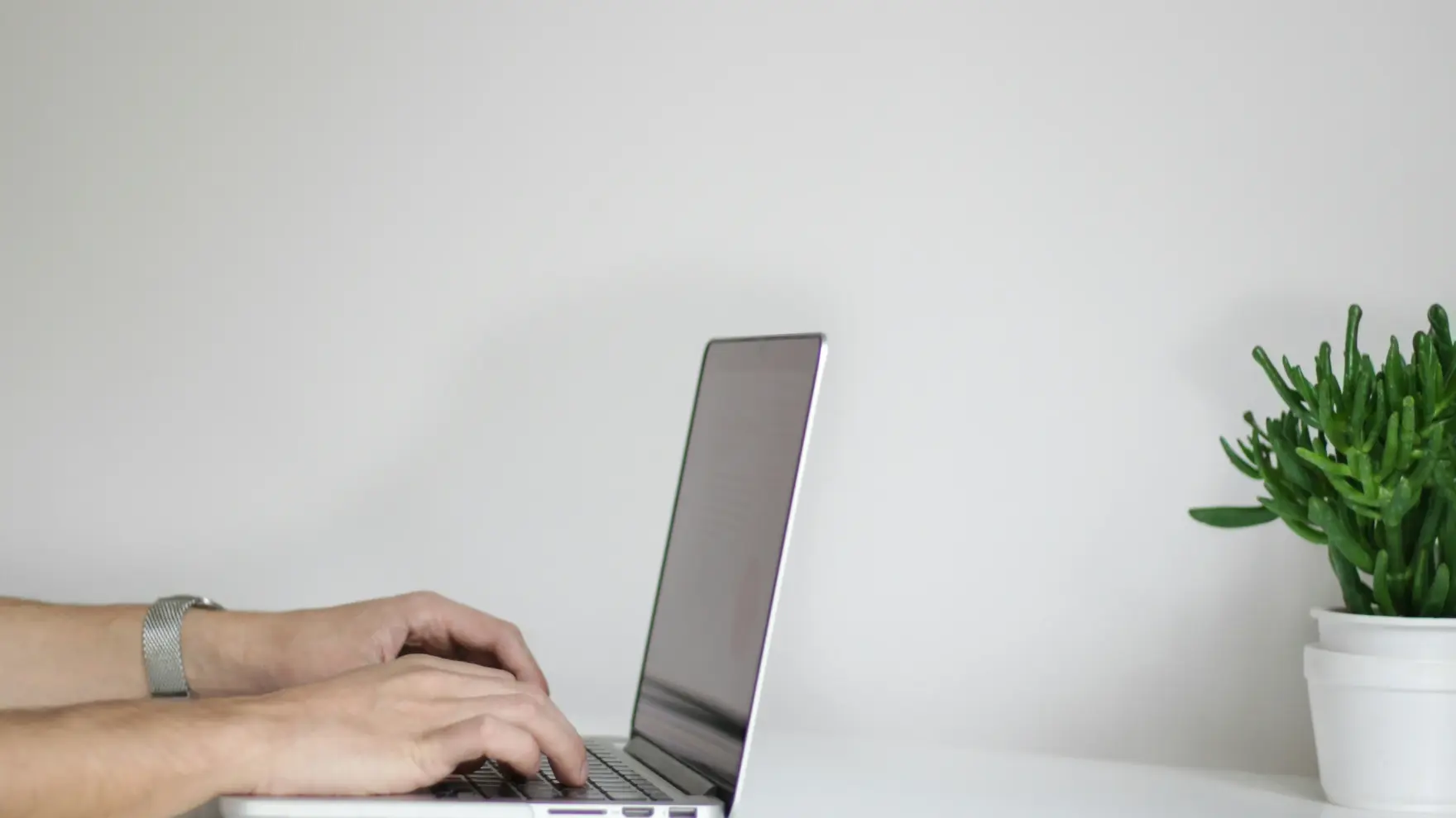 生成AIで業務効率を改善する方法とは?活用アイデアやおすすめAIを紹介:コラムイメージ